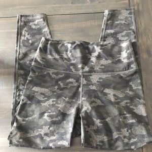 Fabletics Powerhold leggings